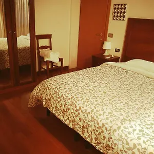 Apartment 5 Mins To Rialto Bridge, Venice