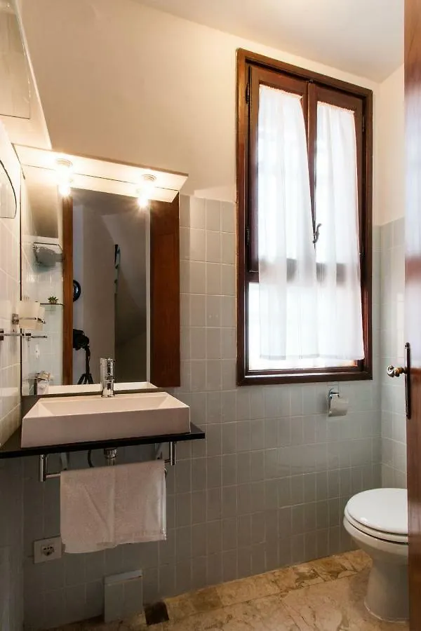 Ca Del Gelso Villa Venice 0*,  Italy